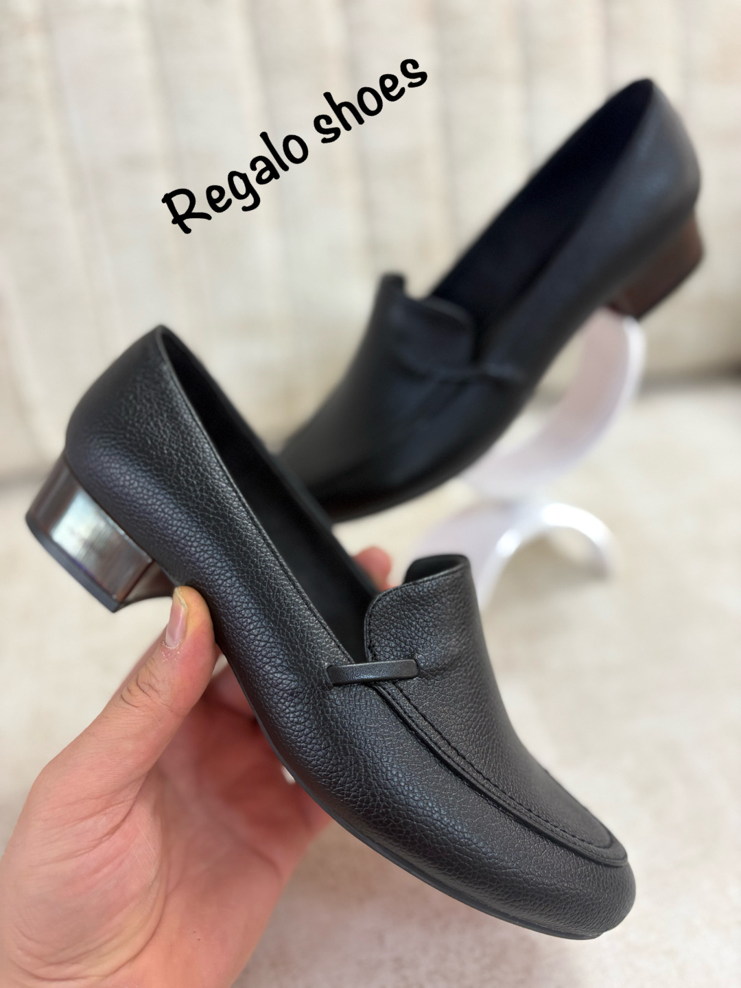 کفش مجلسی زنانه (پاشنه 2 سانت ) پاشنه طرح چوب مدل وصله دار مشکی