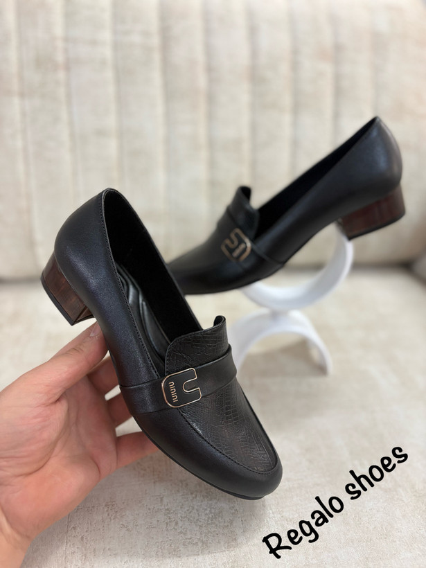 کفش مجلسی زنانه (مین مین ) پاشنه طرح چوب