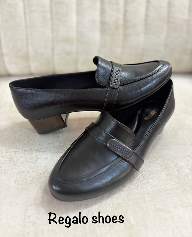 کفش مجلسی زنانه (مدل گاندی ) پاشنه طرح چوب