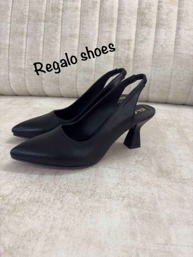 کفش مجلسی ( مدل پشتباز بیاله ) مشکی؛ اصالت و جذابیت در یک قدمی شما! 🖤👠