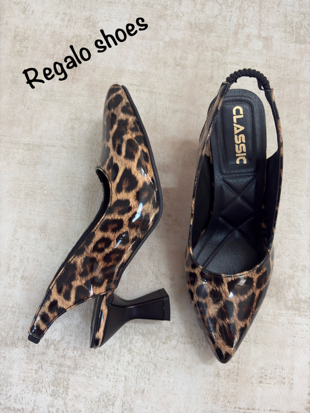 کفش مجلسی پاشنه 5 سانت پشت باز ( مدل پلنگی؛ ) جسور، براق و خیرهکننده! 🐆👠