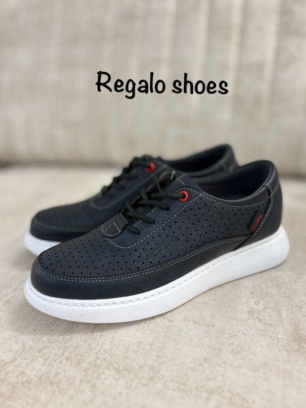 کفش طبی( مدل ماهی ) ؛ بازیِ جذابِ رنگها و راحتیِ بیپایان! 🌊👟